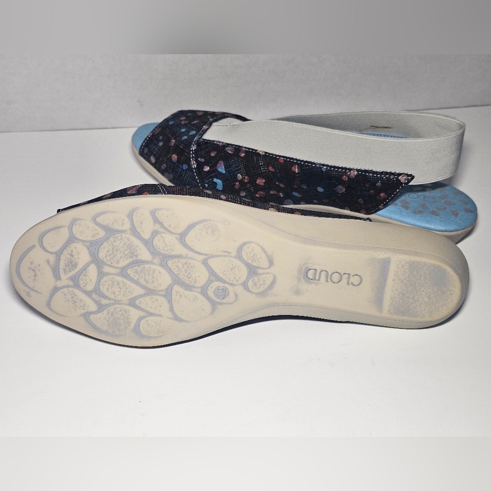 Cloud Caliber Grey Bubbles Women's Slingback Sandals - Picture 5 of 6
